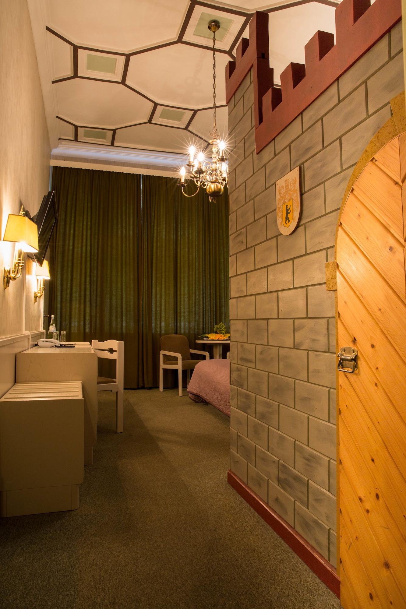Hotel Wittelsbach Am Kurfuerstendamm 3*